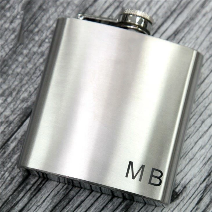 silver 6OZ Stainless Steel Whiskey Hip Flask silver 6OZ Stainless Steel Whiskey Hip Flask
